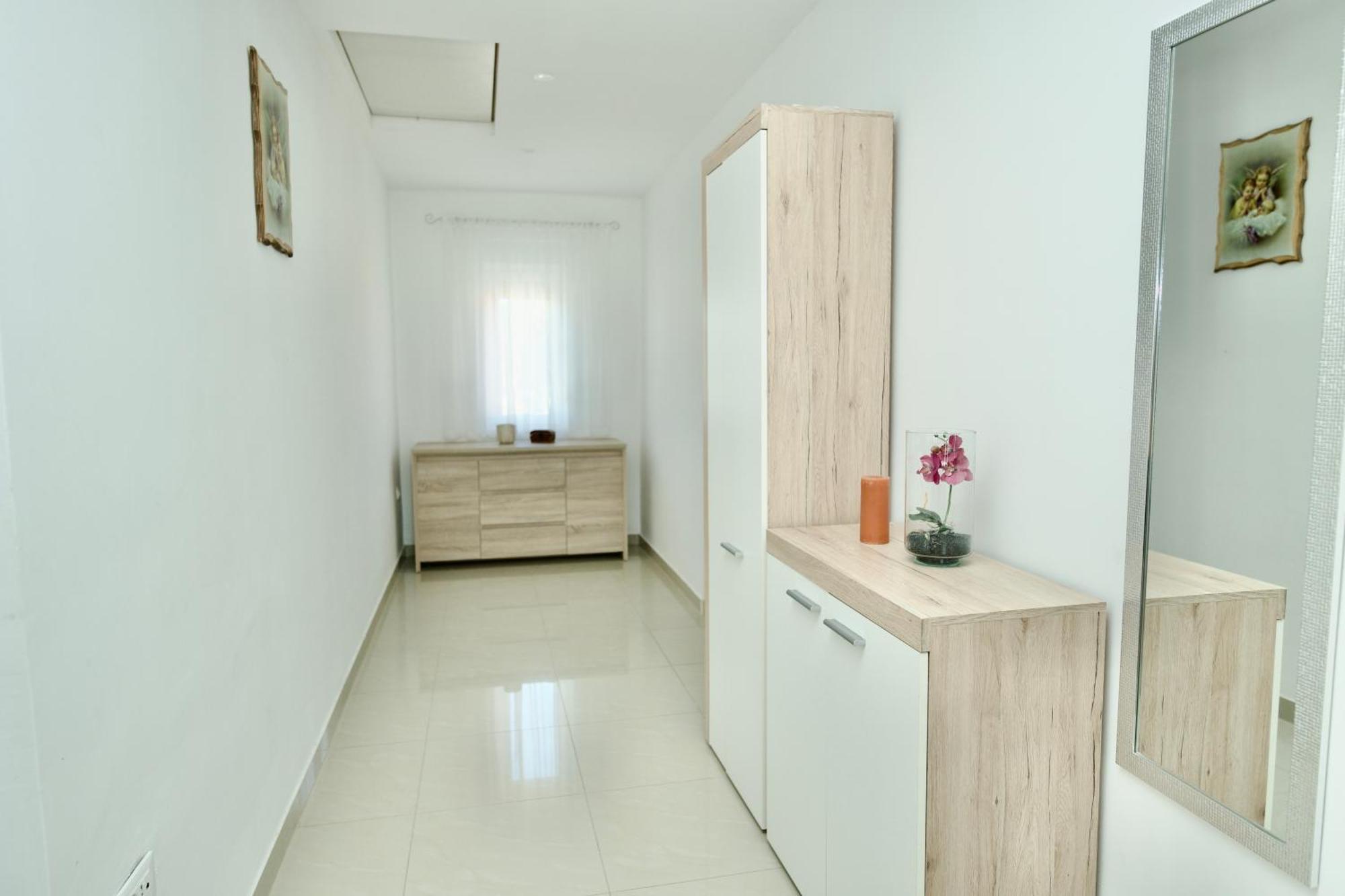 Apartment Lana Bristivica Exteriér fotografie